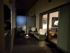 Roomy studio near town and telecabin for 2 adults and 2 children