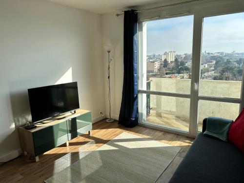 Roosevelt Cosy 1BR Free Parking Easy Access Paris La Defense
