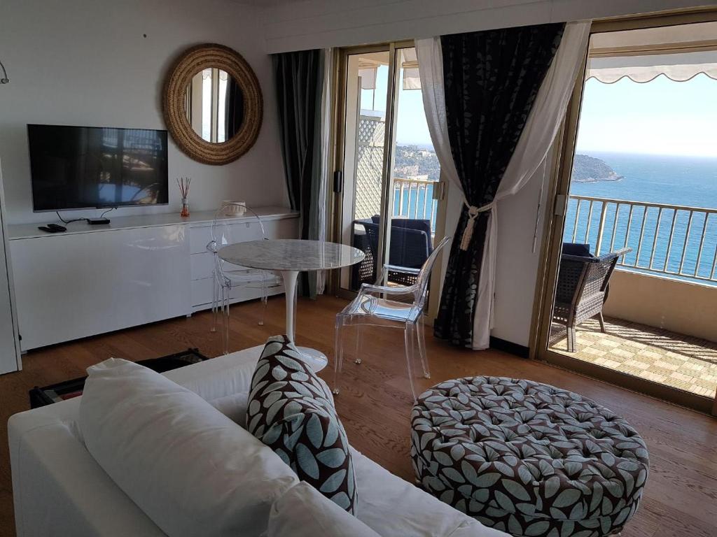 Appartement Roquebrune golfe bleu 16 Avenue Notre Dame Bon Voyage 06190 Roquebrune-Cap-Martin