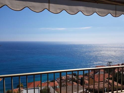 Roquebrune golfe bleu