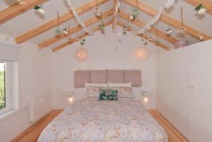 Rose Green Loft