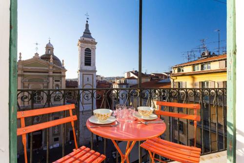 ROSS 5- F2, LUMINEUX, BALCON, LOFT, CLIM, Vieux-Nice