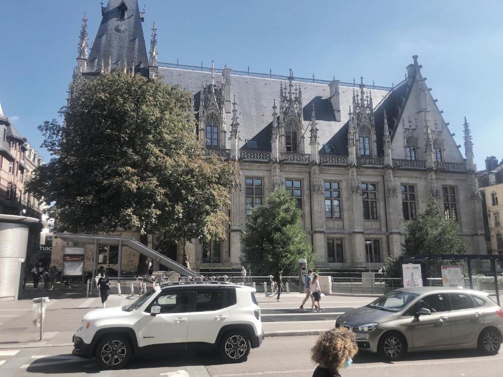 ROUEN centre ville Palais de Justice 3 éme étage 1 Rue Percière, 76000 Rouen