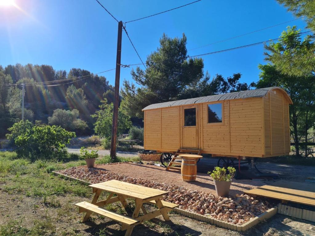 Roulotte Provençale Chemin des Carrières, 13500 Martigues