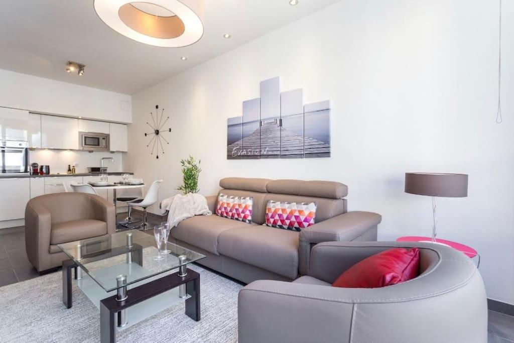 Royal apartment near the beaches 35 Rue de France, 06000 Nice