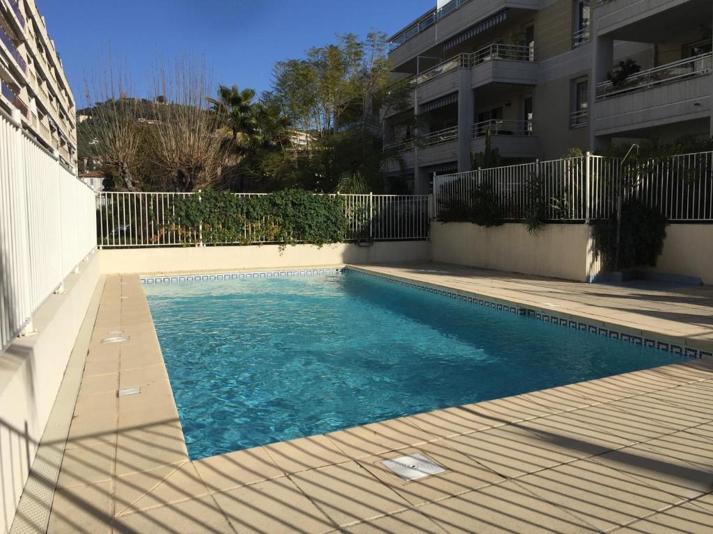 ROYAL CANNES APPARTEMENT 29 rue antoine brun, 06400 Cannes