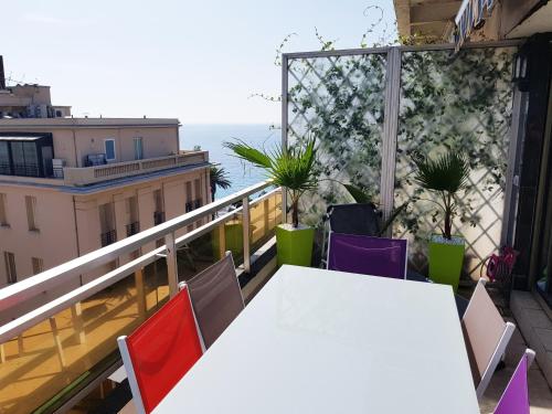 Royal Lux NICE -Last floor, see view