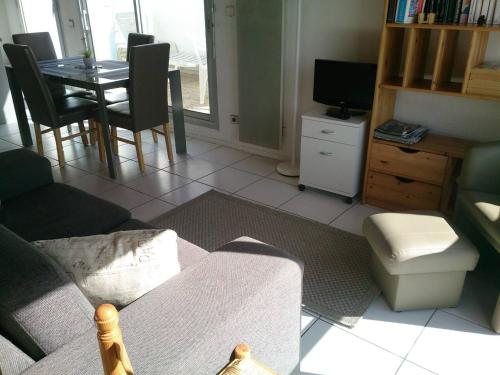 Appartement Appartement Royan, 2 pièces, 5 personnes - FR-1-494-75 5 Allée des Rochers Royan