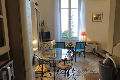 Rue de France mer à 200m
