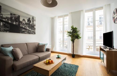 Rue du Temple - Le Marais