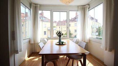 Ruhe im Zentrum Privatparkplatz&Panorama-Erker