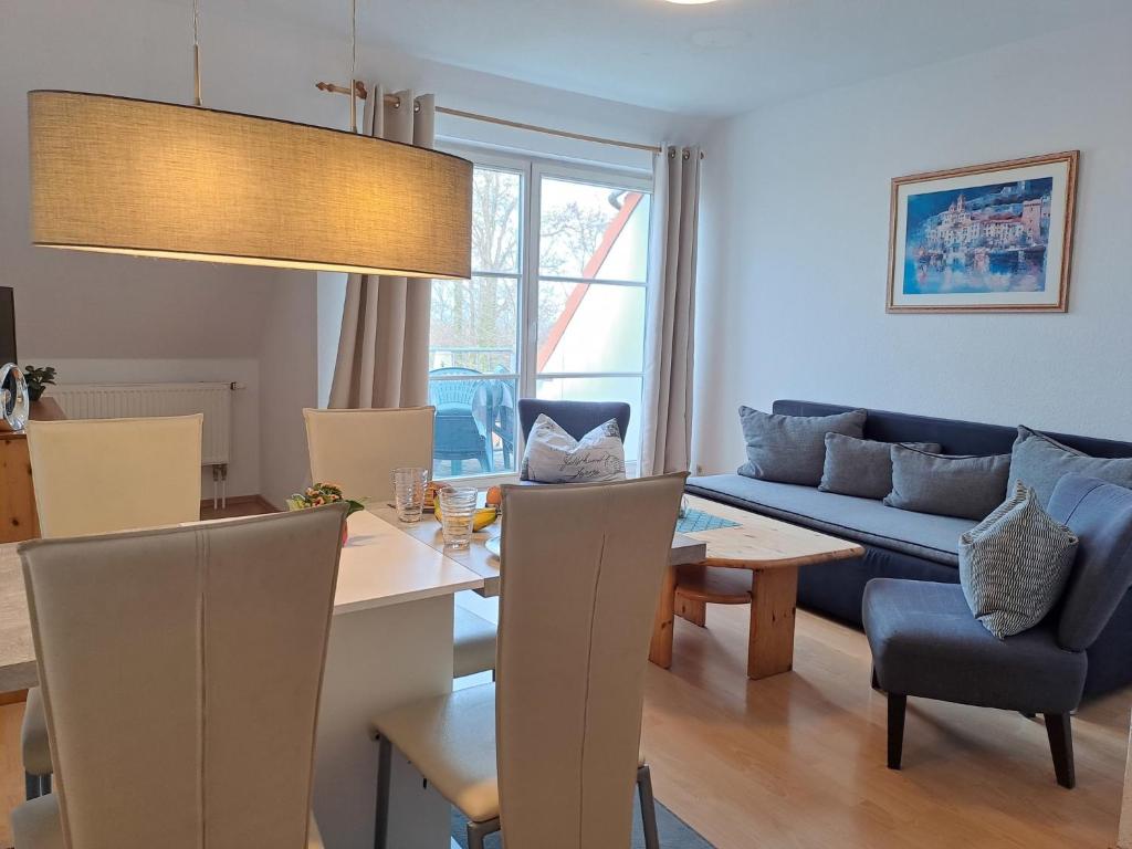 Appartement Ruhepol am Meer - Apartment mit Balkon Zum Strande 3a 18230 Bastorf