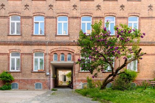 ruhig & zentral, Dachgeschoss-Apartment nahe RMCC, Casino und Staatstheater