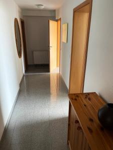 Ruhige Wohnung, viel Natur, 2 Pers, Umkreis Siegen