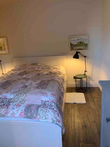 Ruhiges Loft im modernen Landhausstil