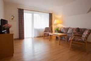 Appartement Rustikale 2 Zi.-FeWo 70 qm Barrierefrei Nähe Freiburg Talstraße Ferienparadies Ochsen 29 79263 Simonswald Bade-Wurtemberg