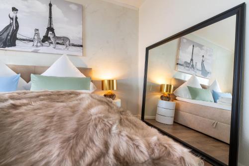 RÜSUITE IV I KING SIZE BED I MESSE I BALKON I VIEW