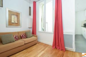S02199 - Pretty studio for 2 people in the heart of the Montorgueil neighborhood