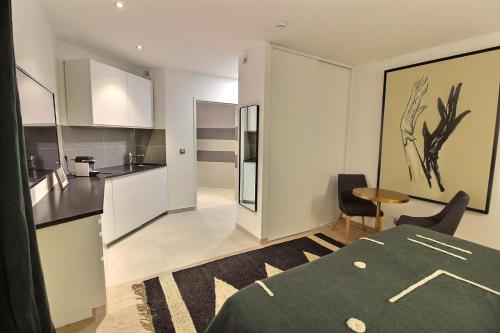 S18903 - Studio 1 personne à Paris