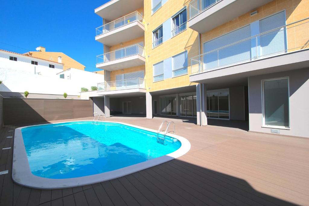 Sailor - Holiday apartment, 1 km to the beach with balcony and Pool Rua Comandante Alves, Ed. Baía, Nº 14, Bloc 2, Fr.O, 2460-095 São Martinho do Porto