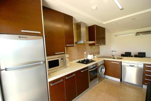 Sailor - Holiday apartment, 1 km to the beach with balcony and Pool