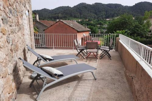 Saint Fortunat sur Eyrieux : Gite 4 à 6 personnes
