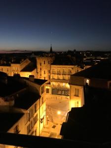 Saint-Front appartement hyper centre avec grande terrasse vue panoramique sur la cathédrale et les toits de Périgueux