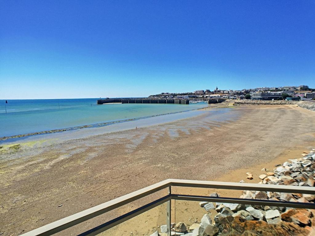 Saint Georges de Didonne - APPARTEMENT en rez-de-jardin - PROCHE PLAGE 17110 Saint-Georges-de-Didonne