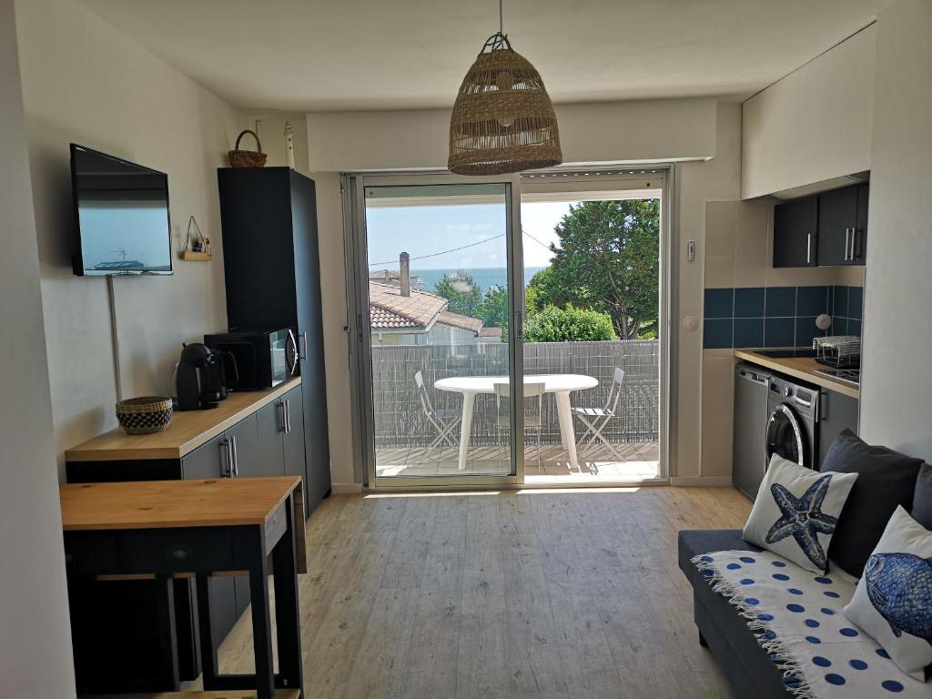 Saint Georges de Didonne - VACANCES à PETIT BUDGET - STUDIO CABINE 17110 Saint-Georges-de-Didonne