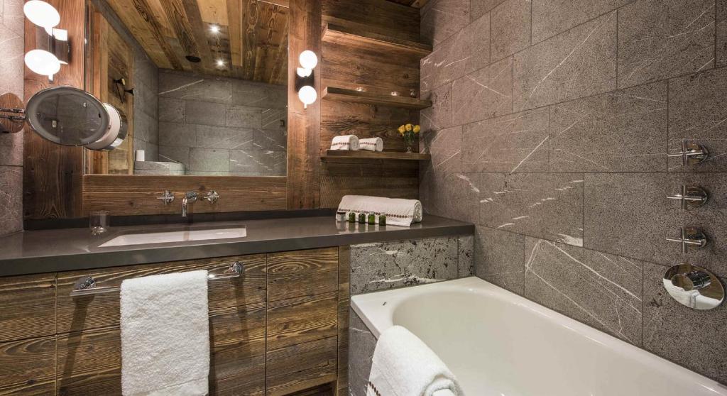 Saint Germain - Mabillon Paris City Apartment