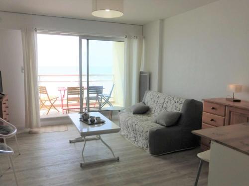 Appartement Appartement Saint-Gilles-Croix-de-Vie, 1 pièce, 4 personnes - FR-1-224-791 Place Rochebonne Appt E2 Saint-Gilles-Croix-de-Vie