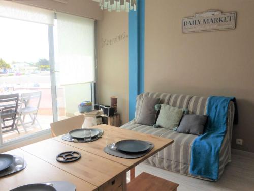 Appartement Saint-Gilles-Croix-de-Vie, 2 pièces, 4 personnes - FR-1-224-788 Saint-Gilles-Croix-de-Vie france