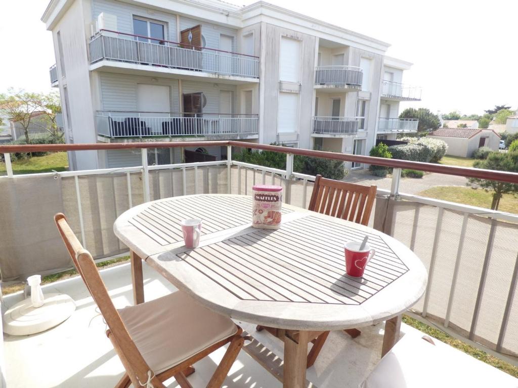 Appartement Appartement Saint-Gilles-Croix-de-Vie, 2 pièces, 4 personnes - FR-1-428-128 2 Place des Pinassons Res Oyats Apt 13-14 1er étage, 85800 Saint-Gilles-Croix-de-Vie