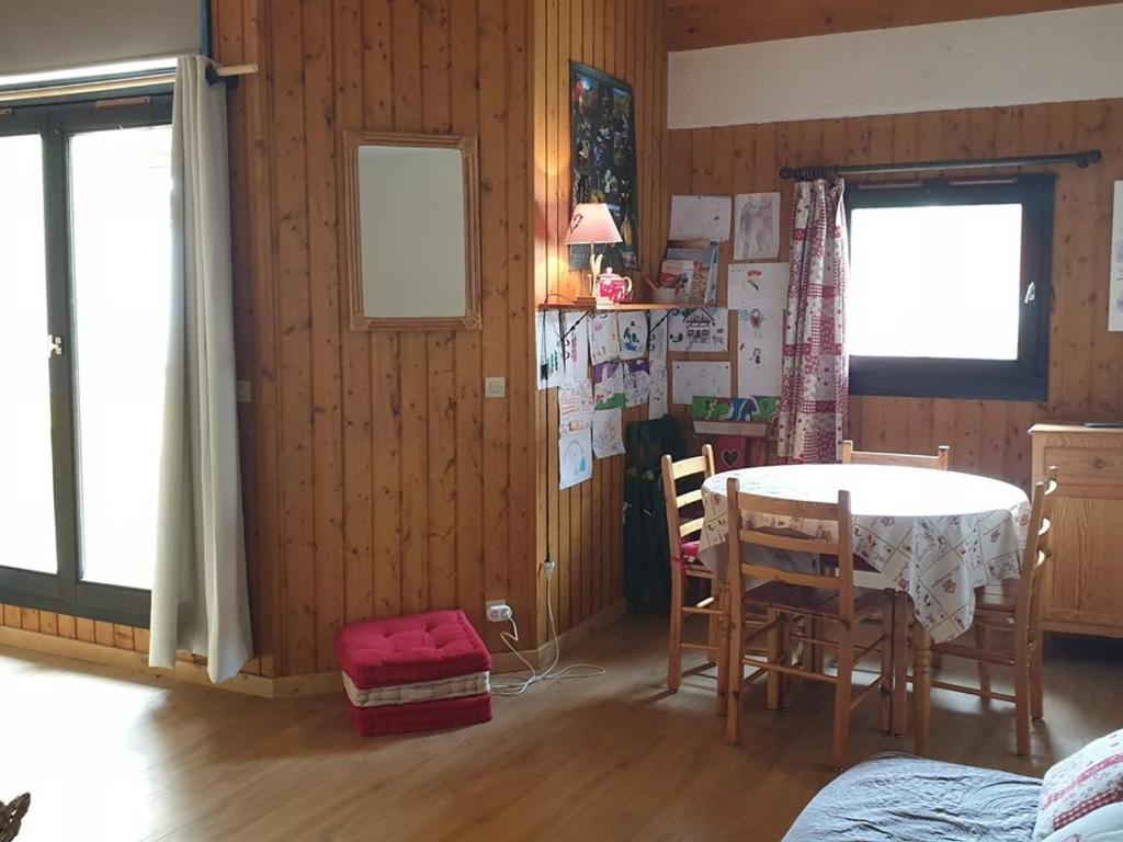 Appartement Appartement Saint-Jean-d'Aulps, 2 pièces, 6 personnes - FR-1-573-82 2893 route de la Moussière d'en Haut La Grande Terche, 74430 Saint-Jean-dʼAulps