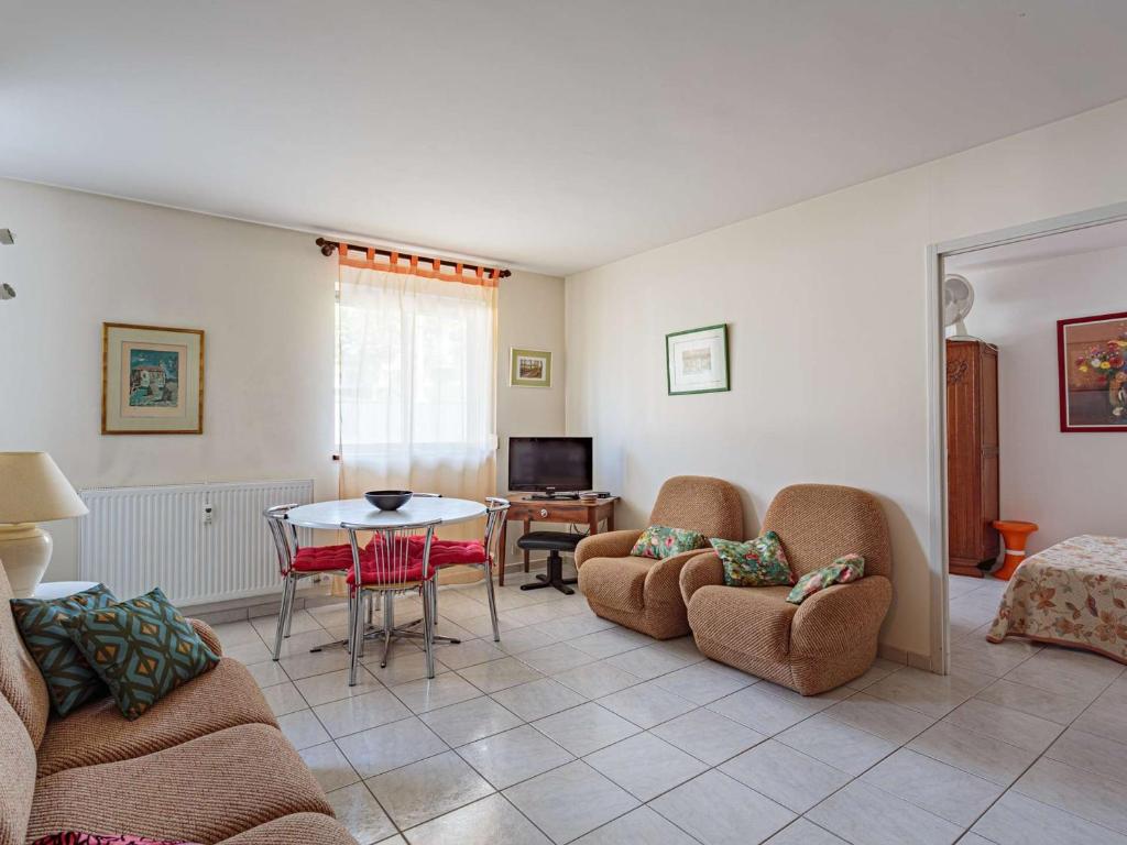 Appartement Appartement Saint-Jean-de-Luz, 2 pièces, 4 personnes - FR-1-4-664 91 rue léon gambetta, 64500 Saint-Jean-de-Luz