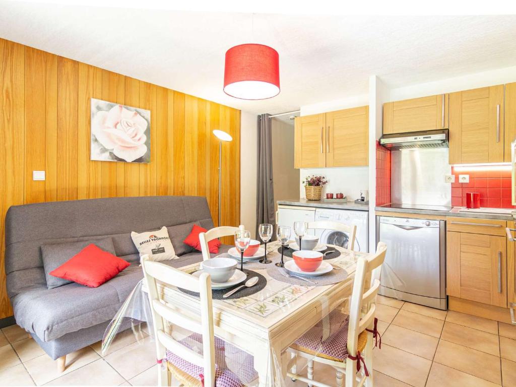 Appartement Appartement Saint-Lary-Soulan, 2 pièces, 4 personnes - FR-1-296-353 10 rue des edelweiss, 65170 Saint-Lary-Soulan