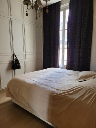 SAINT LOUIS EN LILE