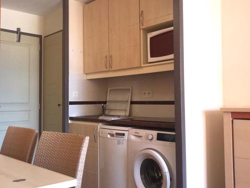 Appartement Appartement Saint-Raphaël, 2 pièces, 4 personnes - FR-1-504-630 Domaine de Cap Esterel 2975-3001 Boulevard de la 36ème division du Texas Lieu-dit AGAY Saint-Raphaël