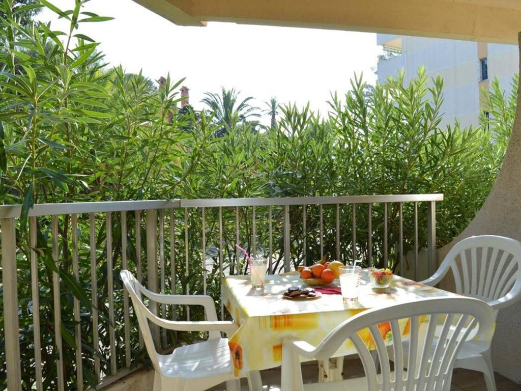 Appartement Appartement Saint-Raphaël, 3 pièces, 4 personnes - FR-1-226A-146 Appartement NÂ° 29 Entree B1 Rez De Chausse - 467 Avenue Raymond Poincare -, 83700 Port Santa-Lucia