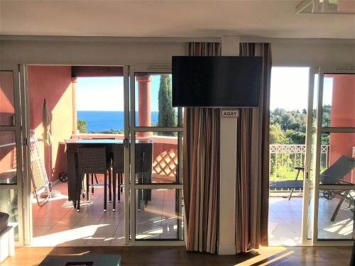 Appartement Appartement Saint-Raphaël, 3 pièces, 6 personnes - FR-1-504-659 Domaine de Cap Esterel 2975-3001 Boulevard de la 36ème division du Texas Lieu-dit AGAY Saint-Raphaël