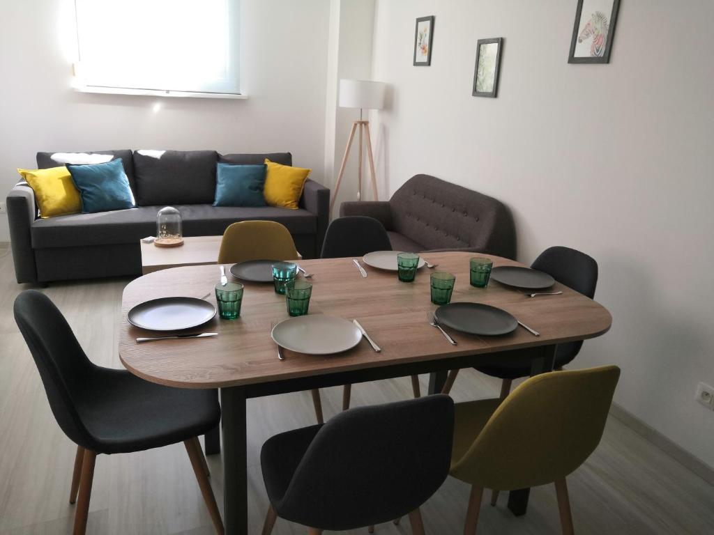 Saint-Raphael, La Peguiere, 2 petites chambres,