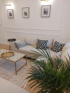Saint Raphael's apartment