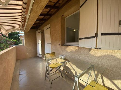 Appartement Sainte-Maxime, 1 pièce, 4 personnes - FR-1-226-493 Sainte-Maxime france