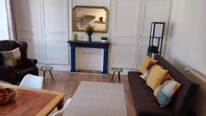 Appartement Salardine Apartments - Cosy Suite 2 Rue Salardine 87230 Châlus Limousin