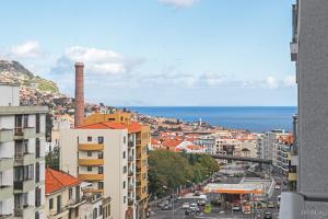 Appartement Santa Catarina l by An Island Apart Rua 5 de Outubro 122 9000-216 Funchal Madère