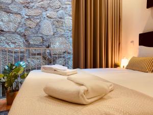 Santa Catarina Studio Porto Downtown - by GuestSPA