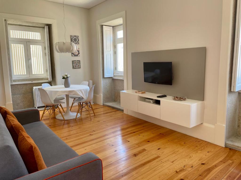 Appartement Santo António Elegant Flat 87 Rua de Clemente Meneres 2º Traseiras 4050-381 Porto