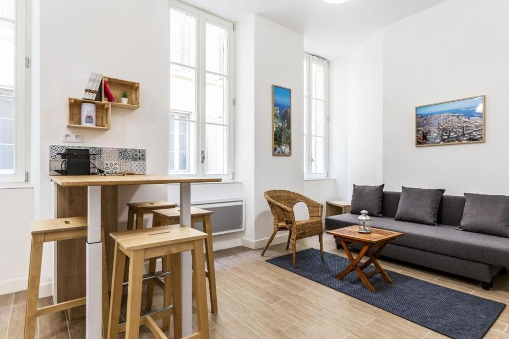 Santorin, Appartement lumineux au coeur de Vannes