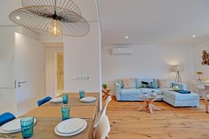 Santorini Apartment