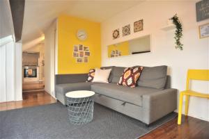 Santos - Upper Loft with River View